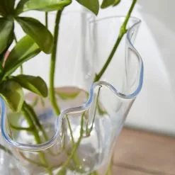 Dunelm Large Glass Handkerchief Vase -clocks Sales Store 30686056 alt02