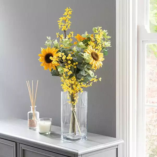 Dunelm Florals Forever Ella Sunflower Luxury Bouquet Yellow 58cm 1 Dunelm Florals Forever Ella Sunflower Luxury Bouquet Yellow 58cm