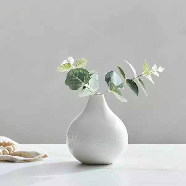 Dunelm Bud Vase 11cm Cream 1 Dunelm Bud Vase 11cm Cream
