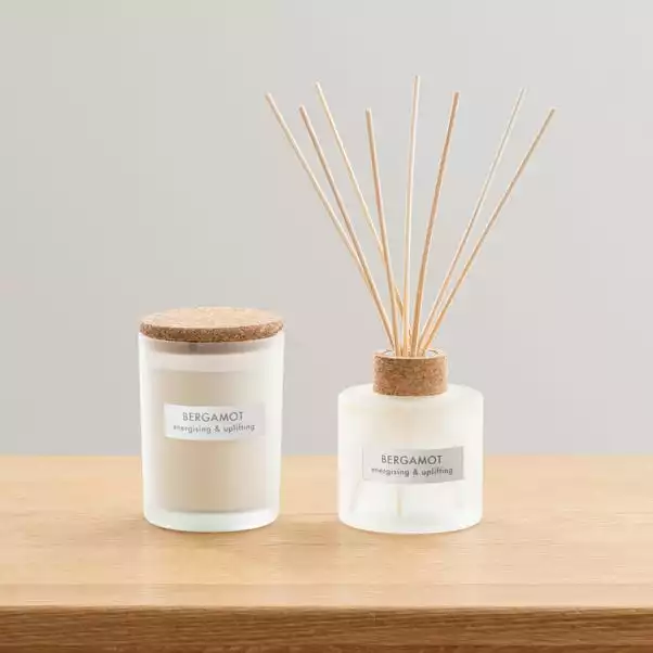 Dunelm Natural Bergamot Soy Wax Blend Candle Diffuser Set 2 Dunelm Natural Bergamot Soy Wax Blend Candle Diffuser Set - Image 2