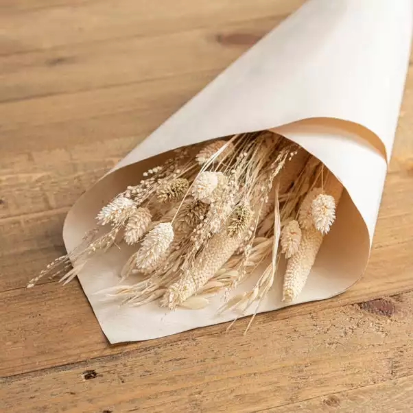 Dunelm Natural And Bleached Mixed Dried Bouquet 2 Dunelm Natural And Bleached Mixed Dried Bouquet - Image 2