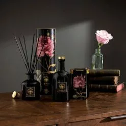 Natural History Museum Wild Rose Candle 410g -clocks Sales Store 30757064 alt04