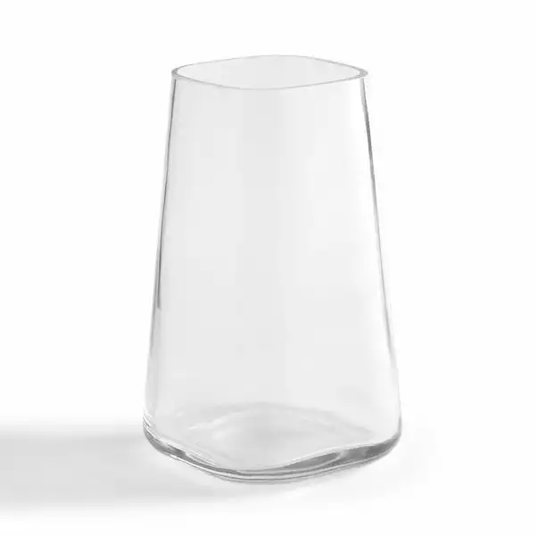 Dunelm Rounded Corner Tank Vase 4 Dunelm Rounded Corner Tank Vase - Image 4