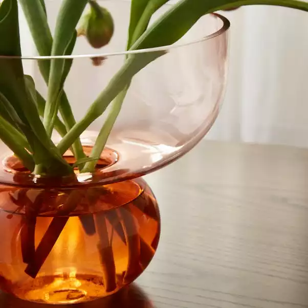 Dunelm Elements Sculpted Two Tone Vase 20cm 2 Dunelm Elements Sculpted Two Tone Vase 20cm - Image 2