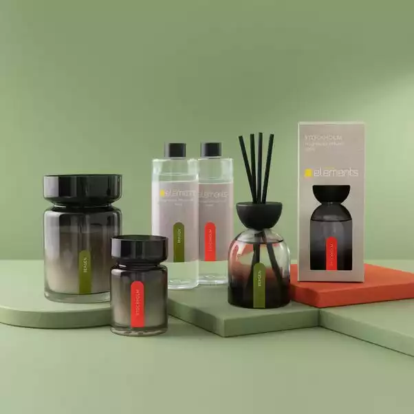 Elements Bergen Amber And Gingerlily Large Candle 5 Elements Bergen Amber And Gingerlily Large Candle - Image 5