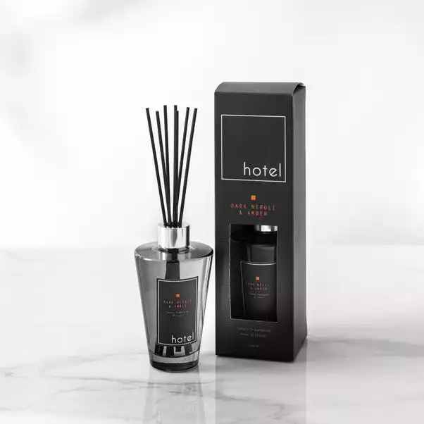 Hotel Neroli And Amber 200ml Diffuser 1 Hotel Neroli And Amber 200ml Diffuser