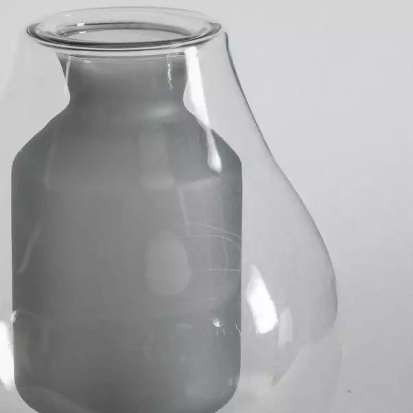 Cedar & Sage Wetham Vase 3 Cedar & Sage Wetham Vase - Image 3