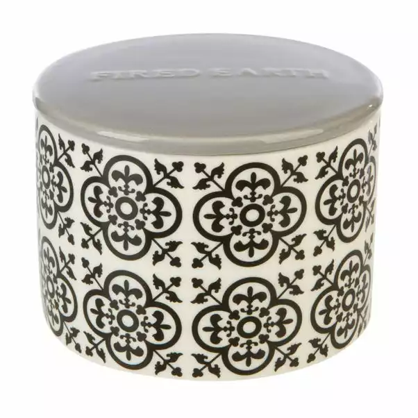 Fired Earth Large Ceramic Black Tea & Jasmine Wax Filled Candle 2 Fired Earth Large Ceramic Black Tea & Jasmine Wax Filled Candle - Image 2