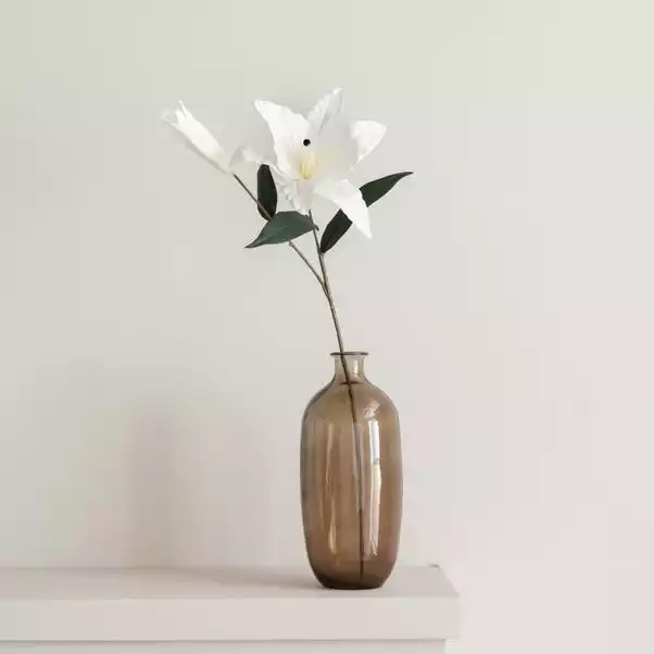 Dunelm Artificial Tiger Lily White Spray 70cm 4 Dunelm Artificial Tiger Lily White Spray 70cm - Image 4