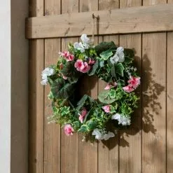Dunelm Pink Pansy Wreath 40cm