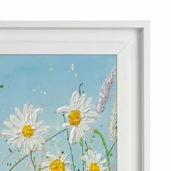 The Art Group Daisy Meadow Framed Print 3 The Art Group Daisy Meadow Framed Print - Image 3