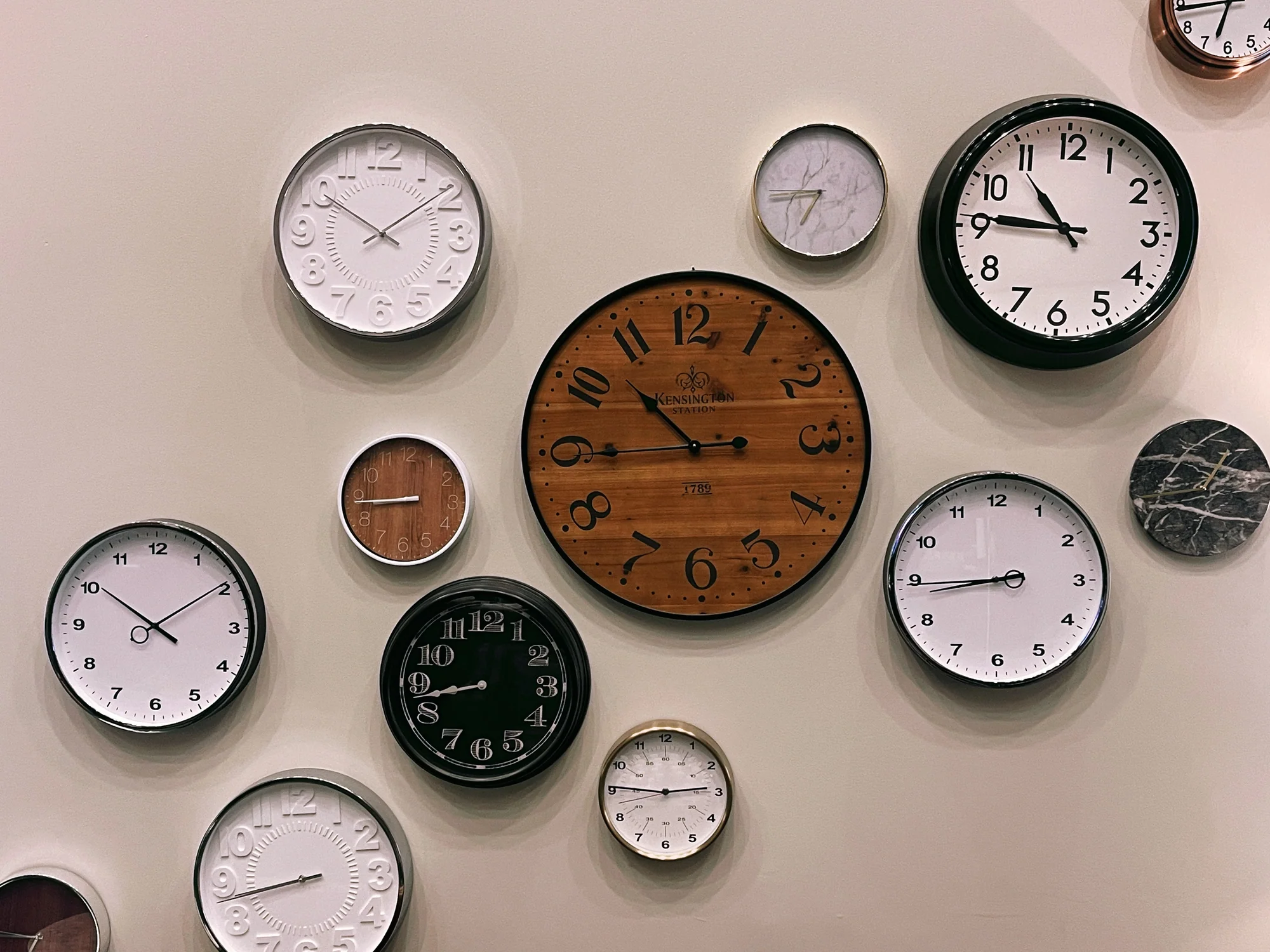 clocks Sales Store 16 clocks Sales Store -clocks Sales Store 14